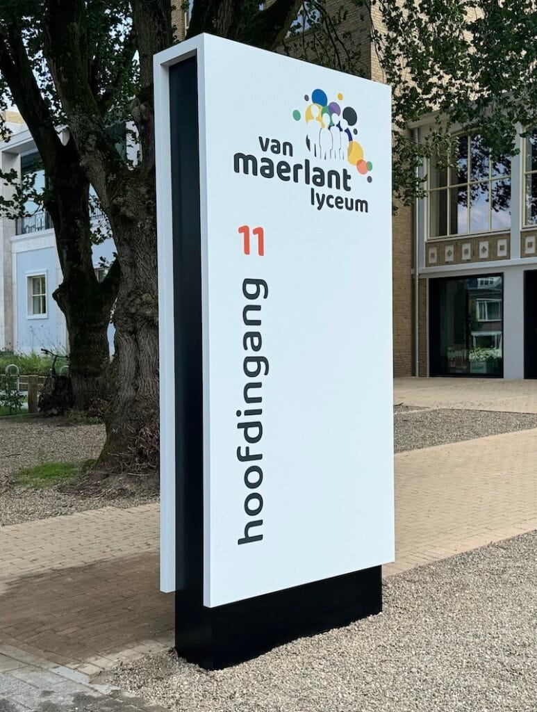 Reclamezuil van Maerlant Lyceum